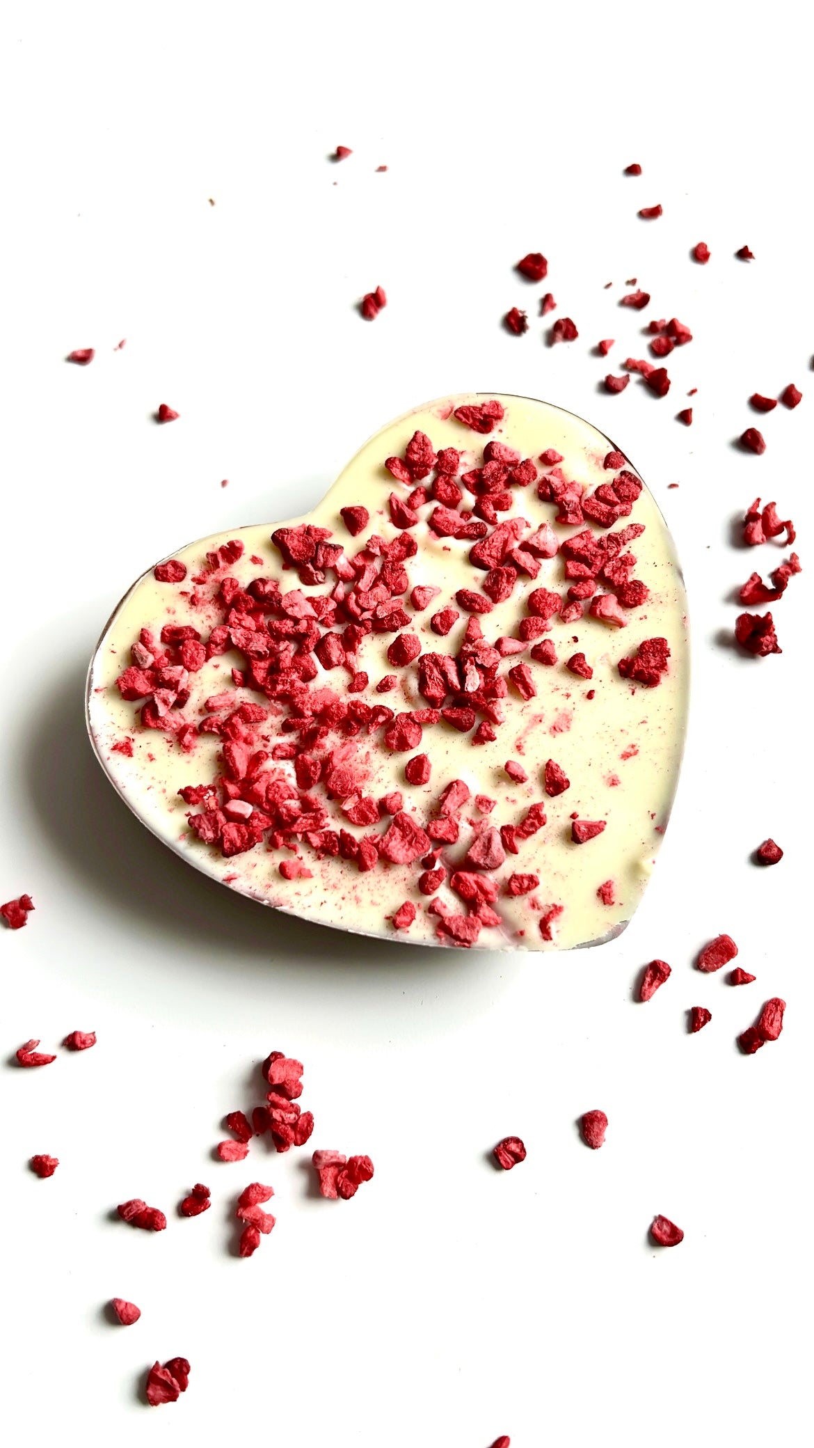 COSMIC LOVE (gianduja de migdale, zmeură, sare de mare)